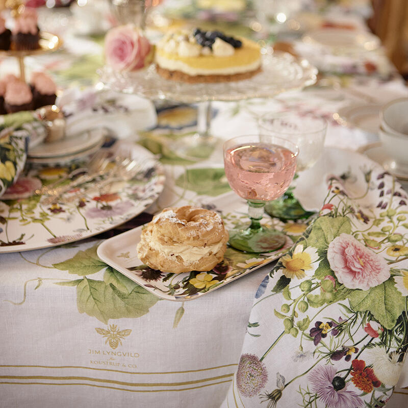 Mantel - Flower garden JL 145 x 220 cm