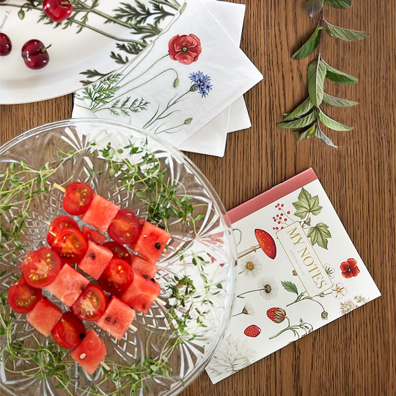 Noteshæfte - Rød floral